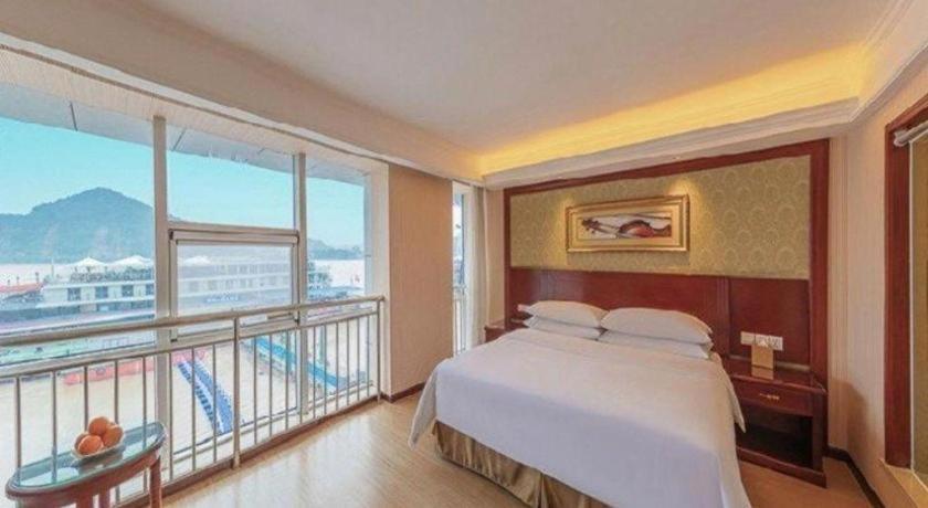 Yichang Vienna Hotel Wanda Branch 외부 사진
