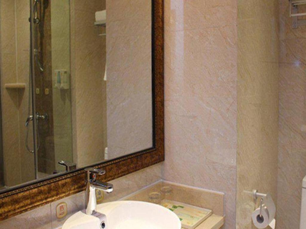 Yichang Vienna Hotel Wanda Branch 외부 사진